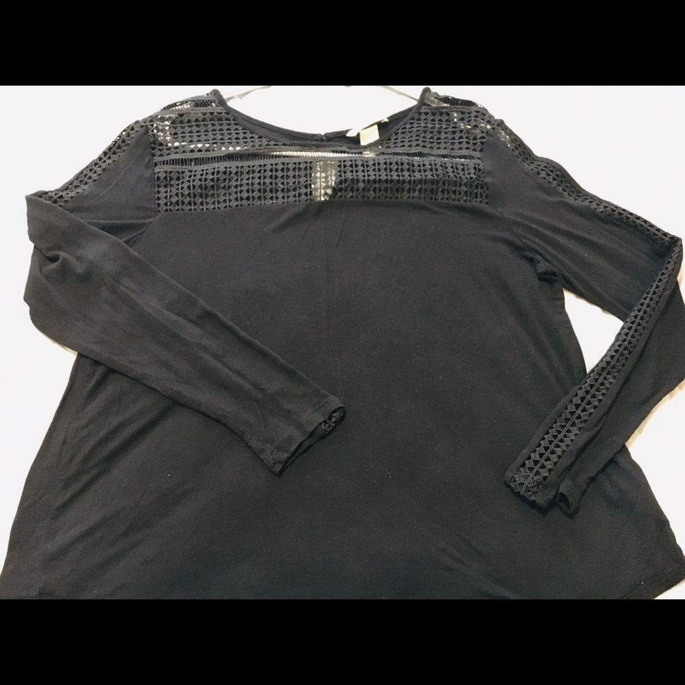 H&M Top - Picture 3 of 5